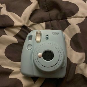 Instax mini 9 Polaroid camera